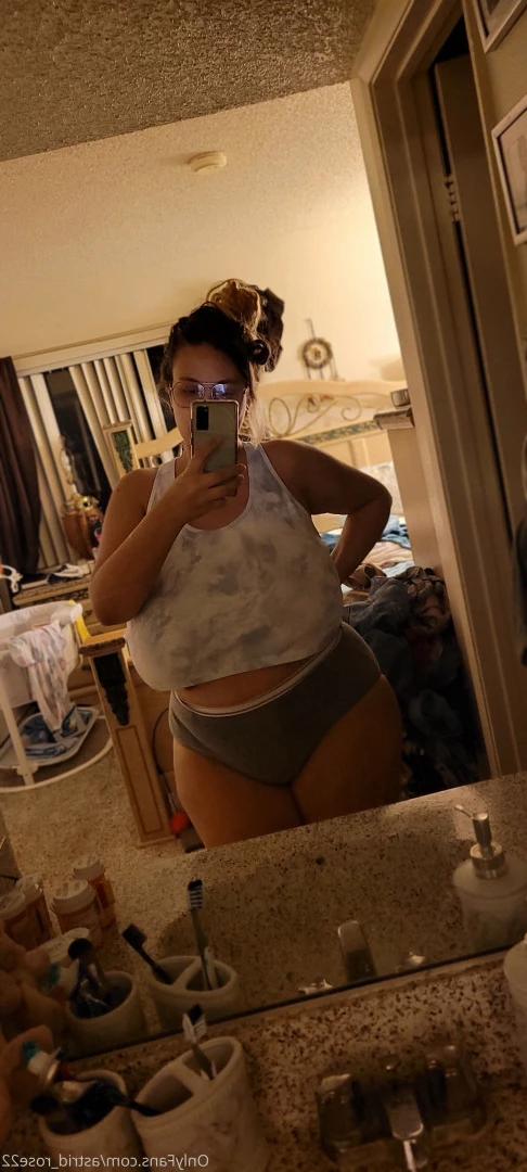 astrid_rose22 Onlyfans leaked photo 9862947 on Hotleaks.tv