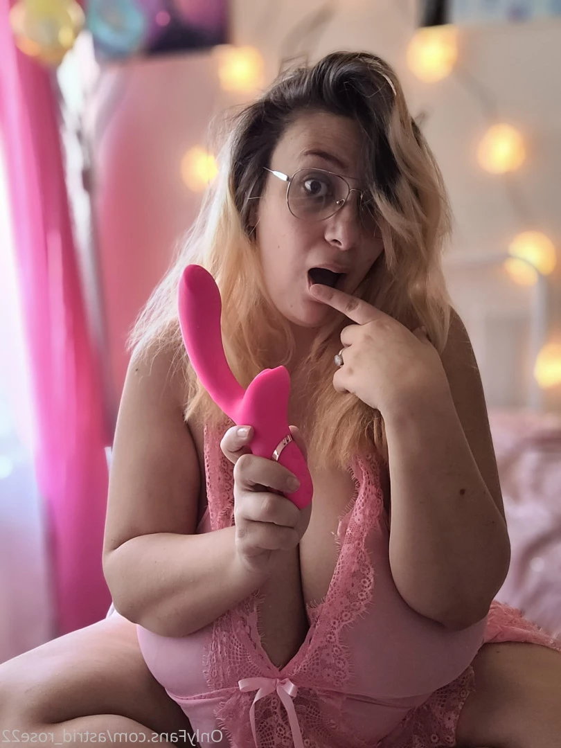 astrid_rose22 Onlyfans leaked photo 9865145 on Hotleaks.tv
