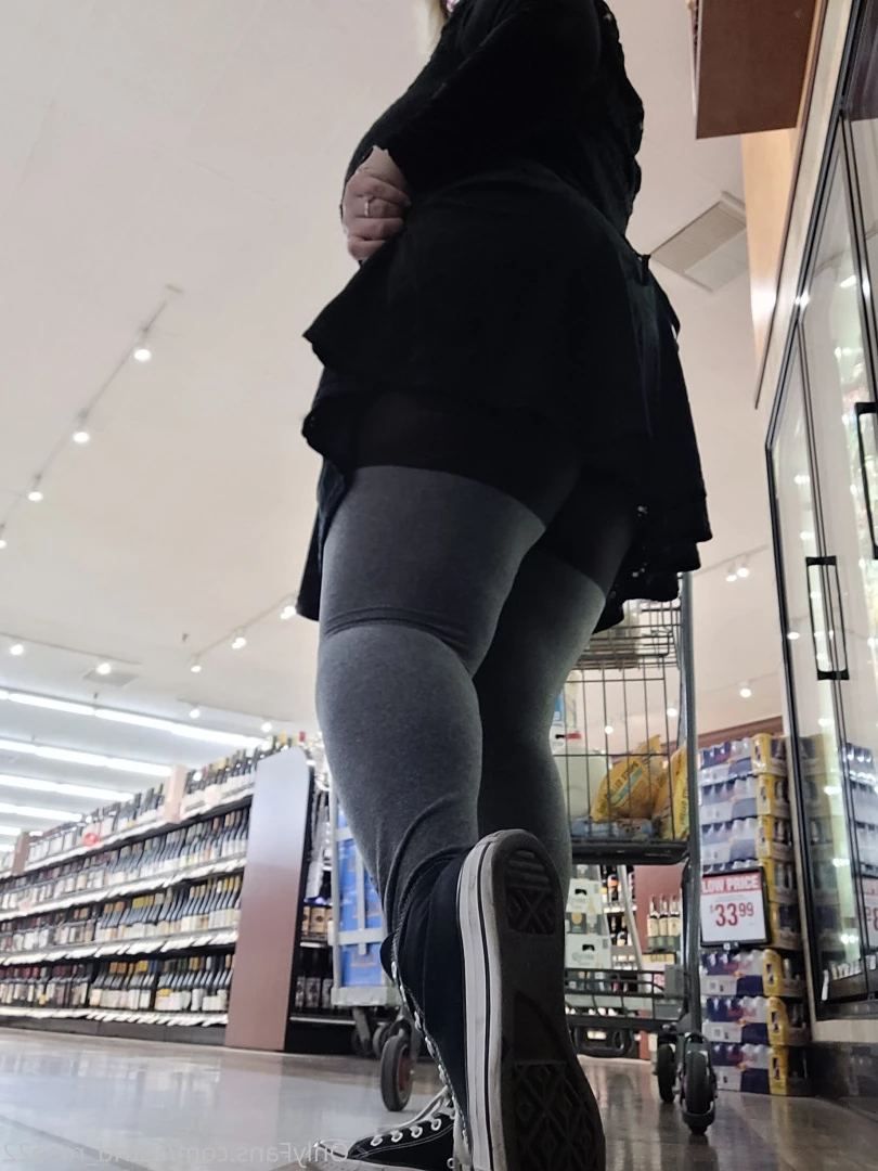 astrid_rose22 Onlyfans leaked photo 9865886 on Hotleaks.tv