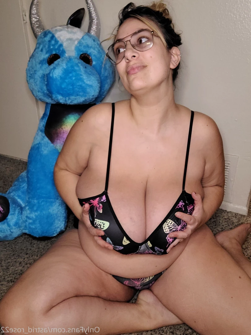 astrid_rose22 Onlyfans leaked photo 9867370 on Hotleaks.tv