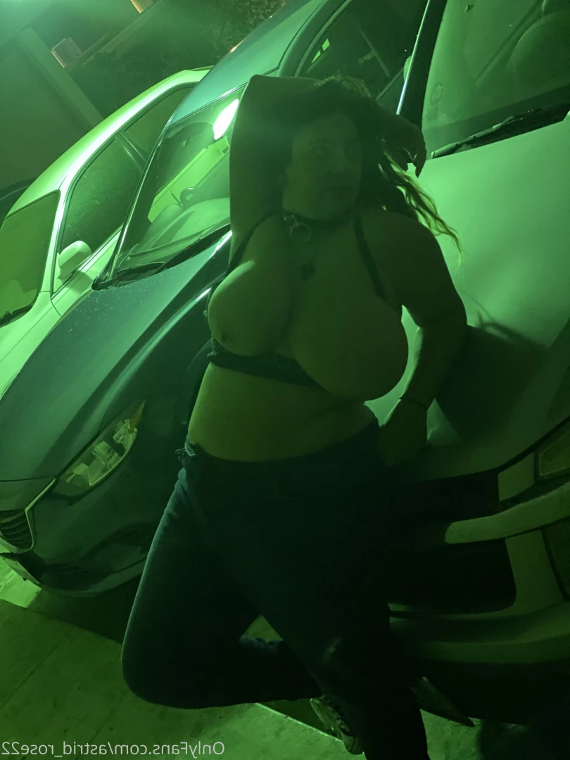 astrid_rose22 Onlyfans leaked photo 9867410 on Hotleaks.tv