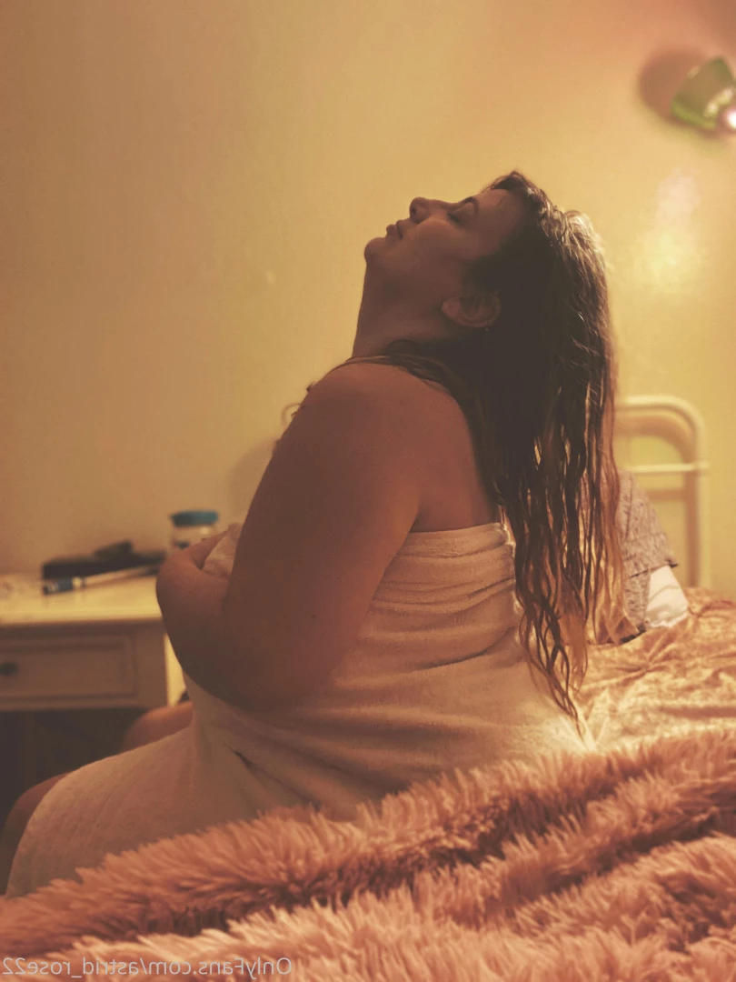 astrid_rose22 Onlyfans leaked photo 9867908 on Hotleaks.tv