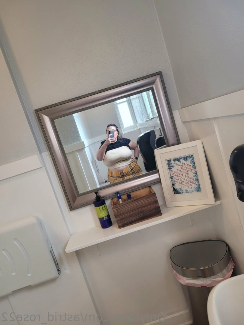 astrid_rose22 Onlyfans leaked photo 15479484 on Hotleaks.tv