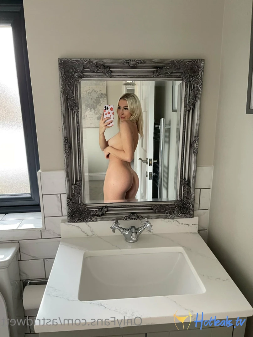 Astrid Wett [ astridwett ] Onlyfans leaked photo 15478809 on Hotleaks.tv