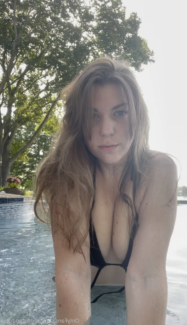 throatgoddess [ athroatgoddess ] Onlyfans leaked photo 9460323 on Hotleaks.tv