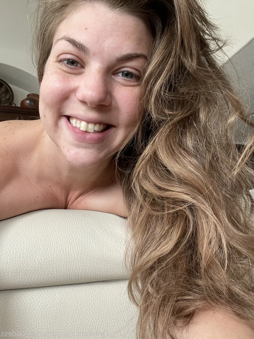 throatgoddess [ athroatgoddess ] Onlyfans leaked photo 9461801 on Hotleaks.tv