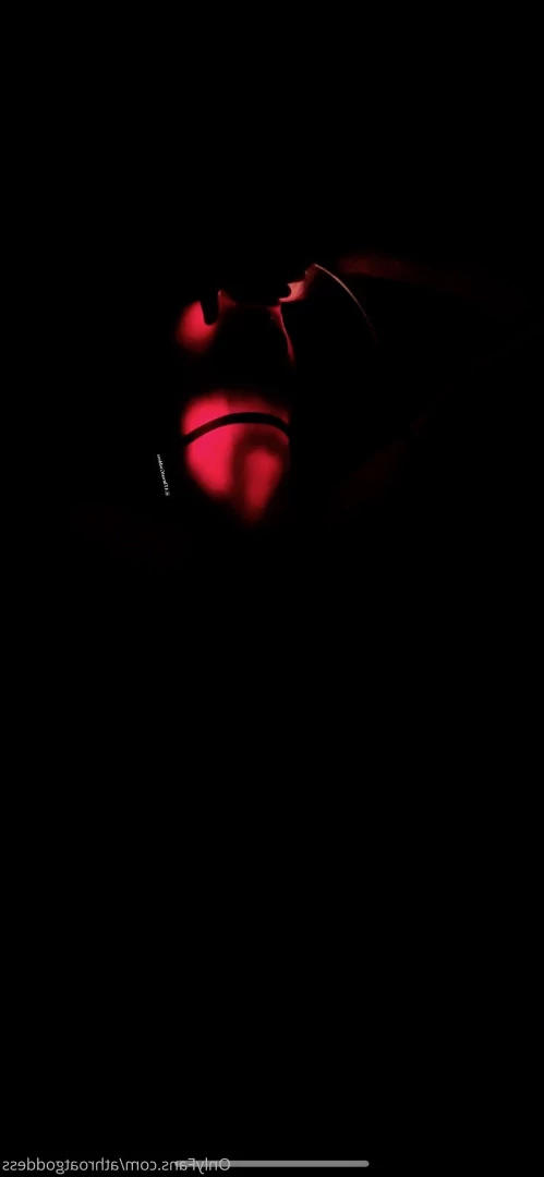 throatgoddess [ athroatgoddess ] Onlyfans leaked photo 9465688 on Hotleaks.tv