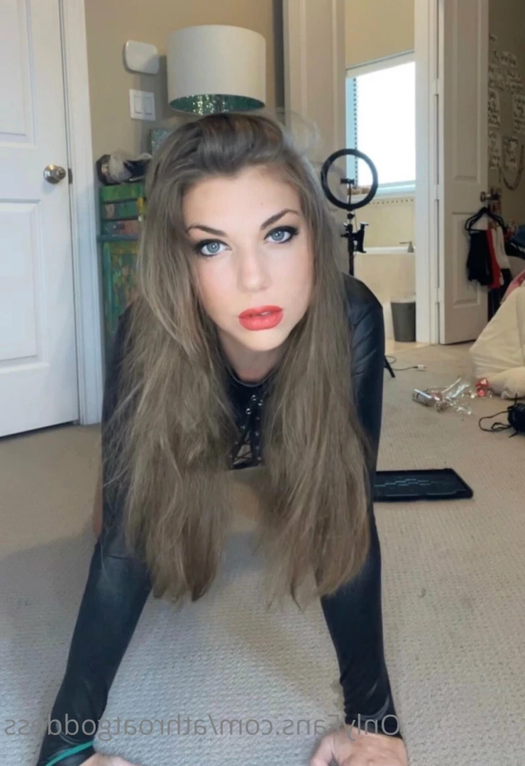 throatgoddess [ athroatgoddess ] Onlyfans leaked photo 9471468 on Hotleaks.tv