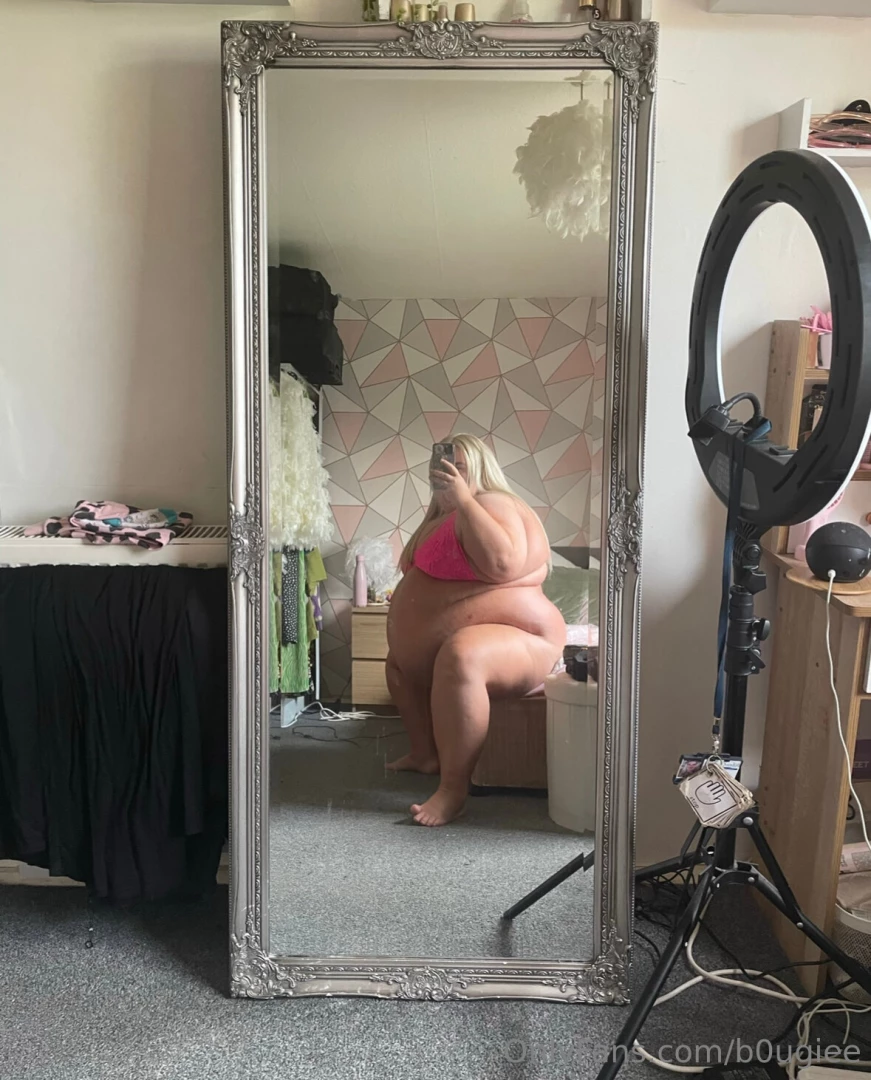 B0ugie [ b0ugiee ] Onlyfans leaked photo 18425277 on Hotleaks.tv