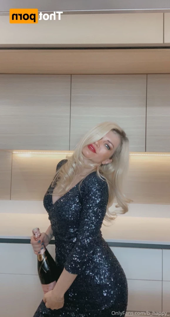 Andana [ b_happy_ ] Onlyfans leaked photo 11432038 on Hotleaks.tv