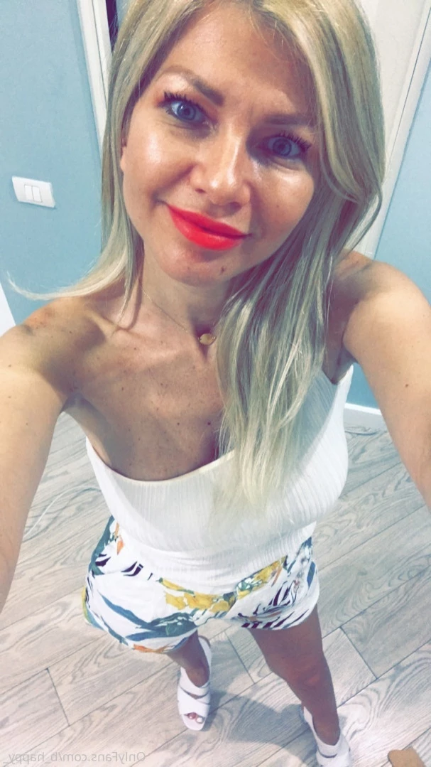 Andana [ b_happy_ ] Onlyfans leaked photo 11452496 on Hotleaks.tv