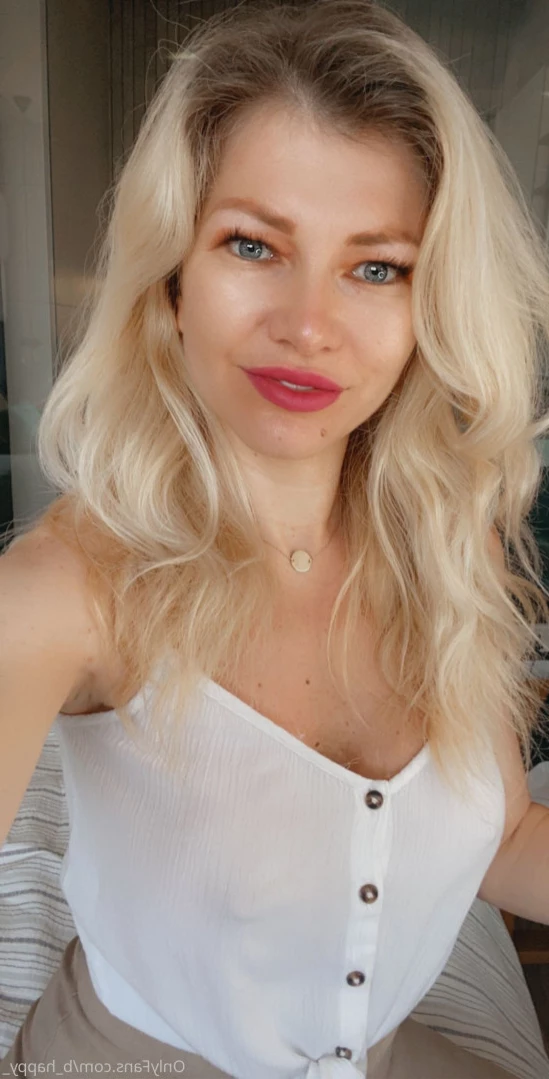 Andana [ b_happy_ ] Onlyfans leaked photo 11993700 on Hotleaks.tv