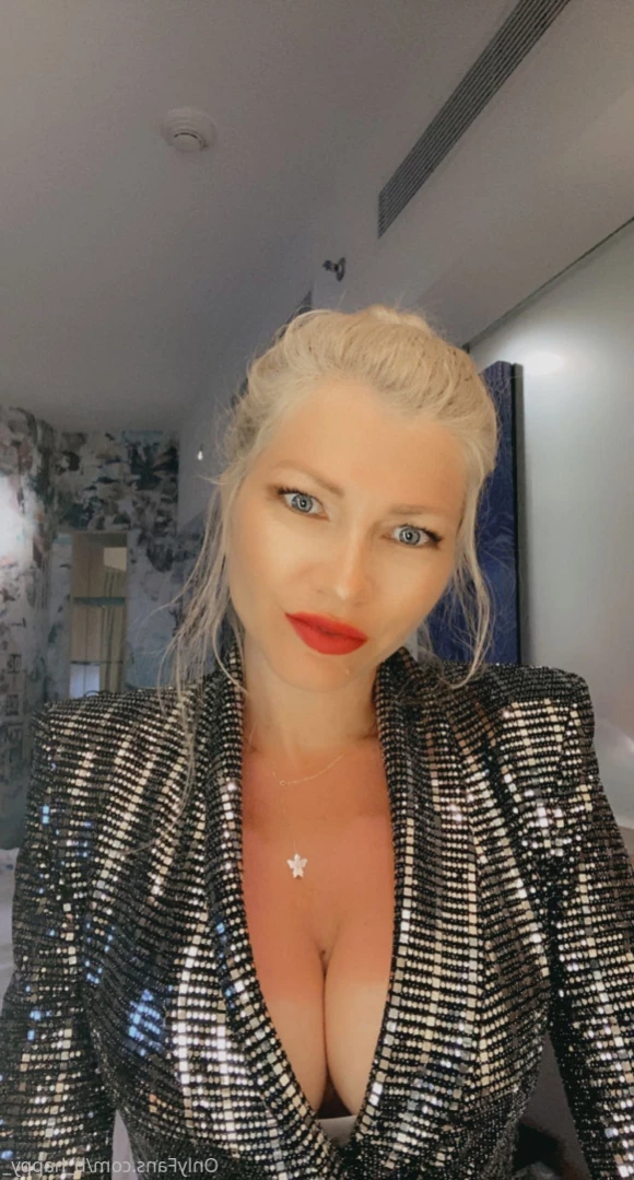 Andana [ b_happy_ ] Onlyfans leaked photo 12119044 on Hotleaks.tv