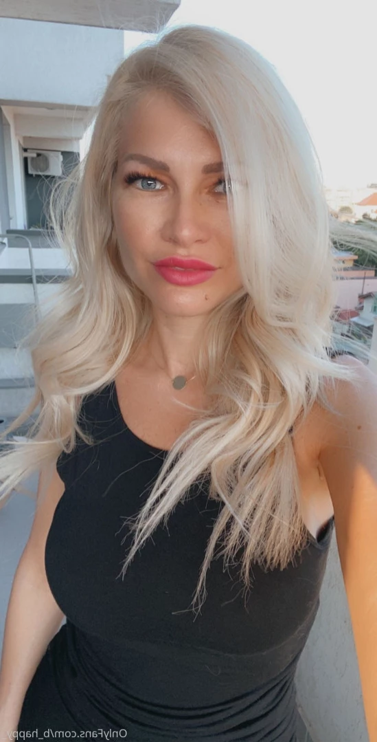 Andana [ b_happy_ ] Onlyfans leaked photo 12994608 on Hotleaks.tv