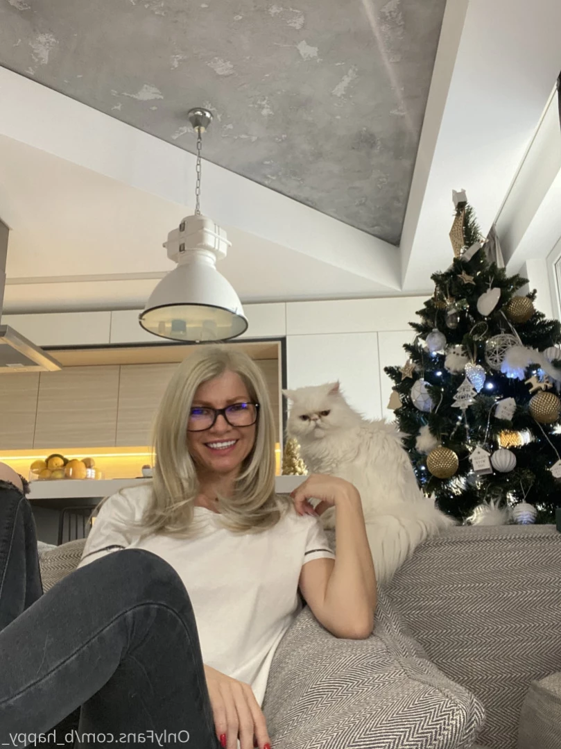 Andana [ b_happy_ ] Onlyfans leaked photo 13046570 on Hotleaks.tv