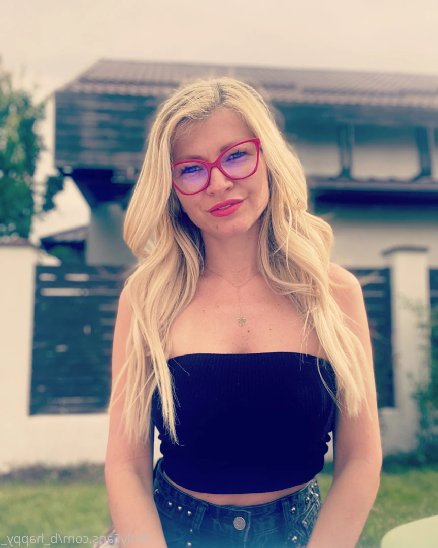 Andana [ b_happy_ ] Onlyfans leaked photo 13420339 on Hotleaks.tv