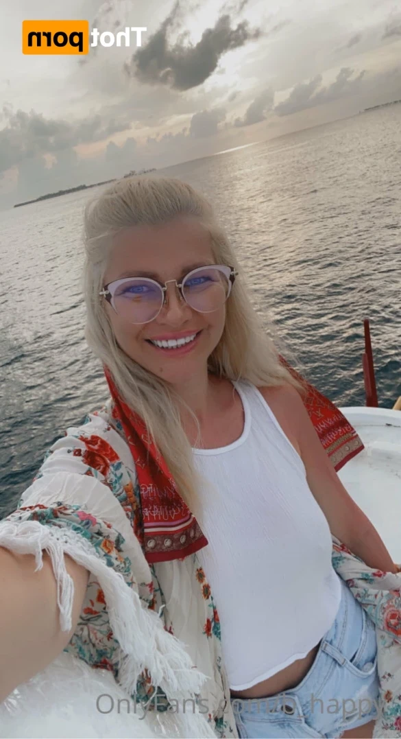 Andana [ b_happy_ ] Onlyfans leaked photo 13606410 on Hotleaks.tv