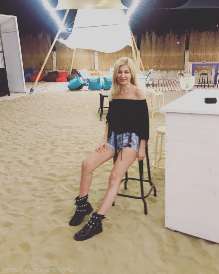 Andana [ b_happy_ ] Onlyfans leaked photo 15725071 on Hotleaks.tv
