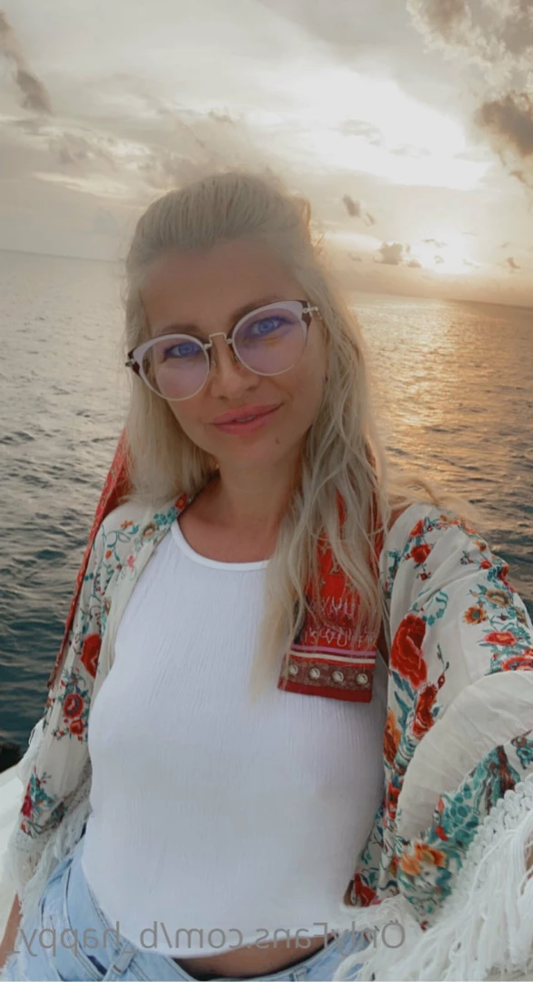 Andana [ b_happy_ ] Onlyfans leaked photo 15799050 on Hotleaks.tv