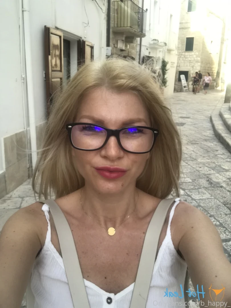 Andana [ b_happy_ ] Onlyfans leaked photo 15817222 on Hotleaks.tv