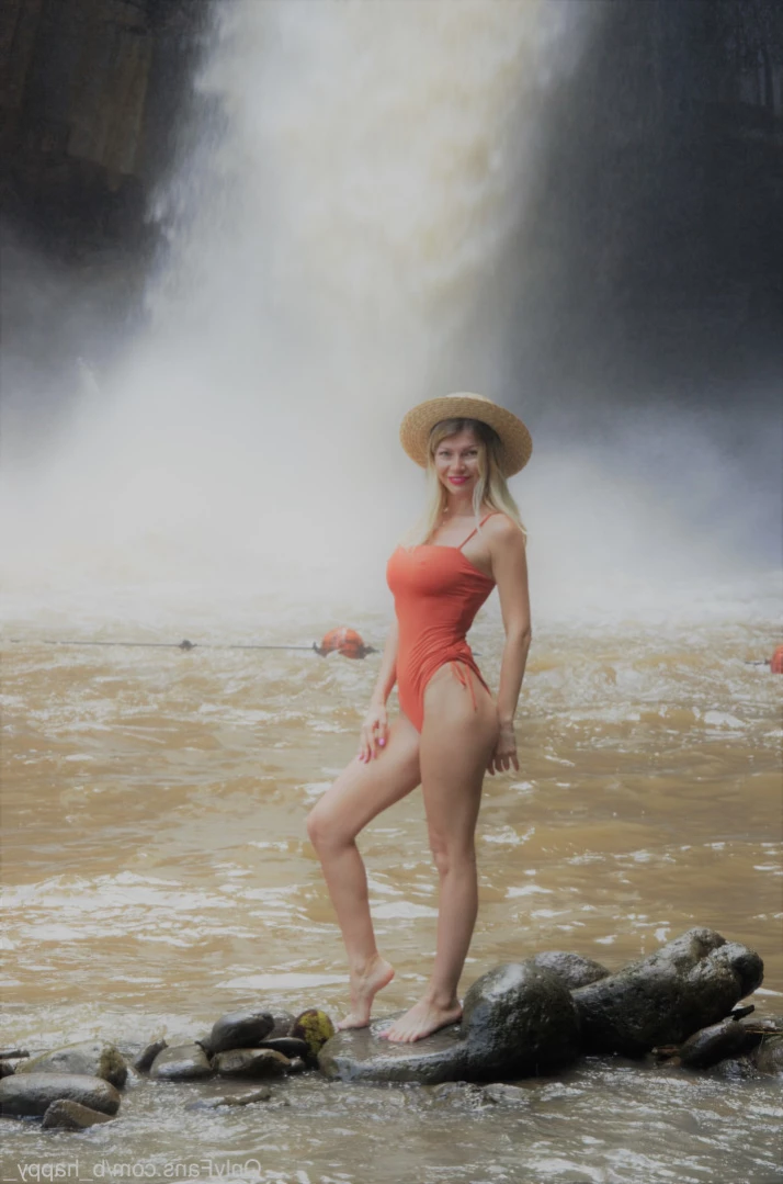 Andana [ b_happy_ ] Onlyfans leaked photo 16510870 on Hotleaks.tv