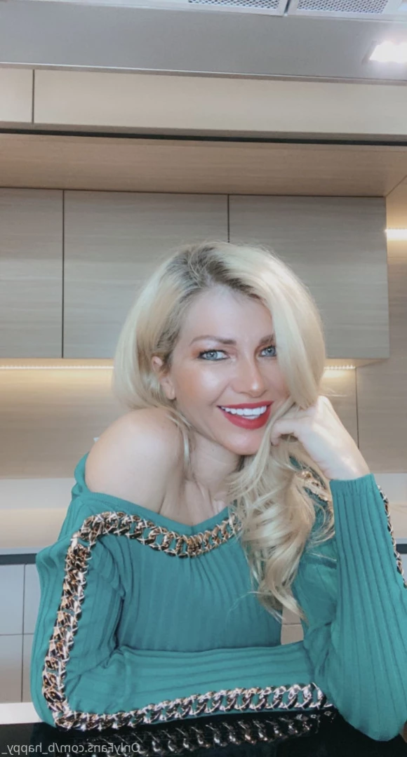 Andana [ b_happy_ ] Onlyfans leaked photo 16511095 on Hotleaks.tv