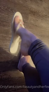 beautyandherfeetz Onlyfans leaked video 8425845 on Hotleaks.tv