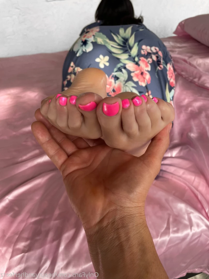 beautyandherfeetz Onlyfans leaked photo 14169281 on Hotleaks.tv