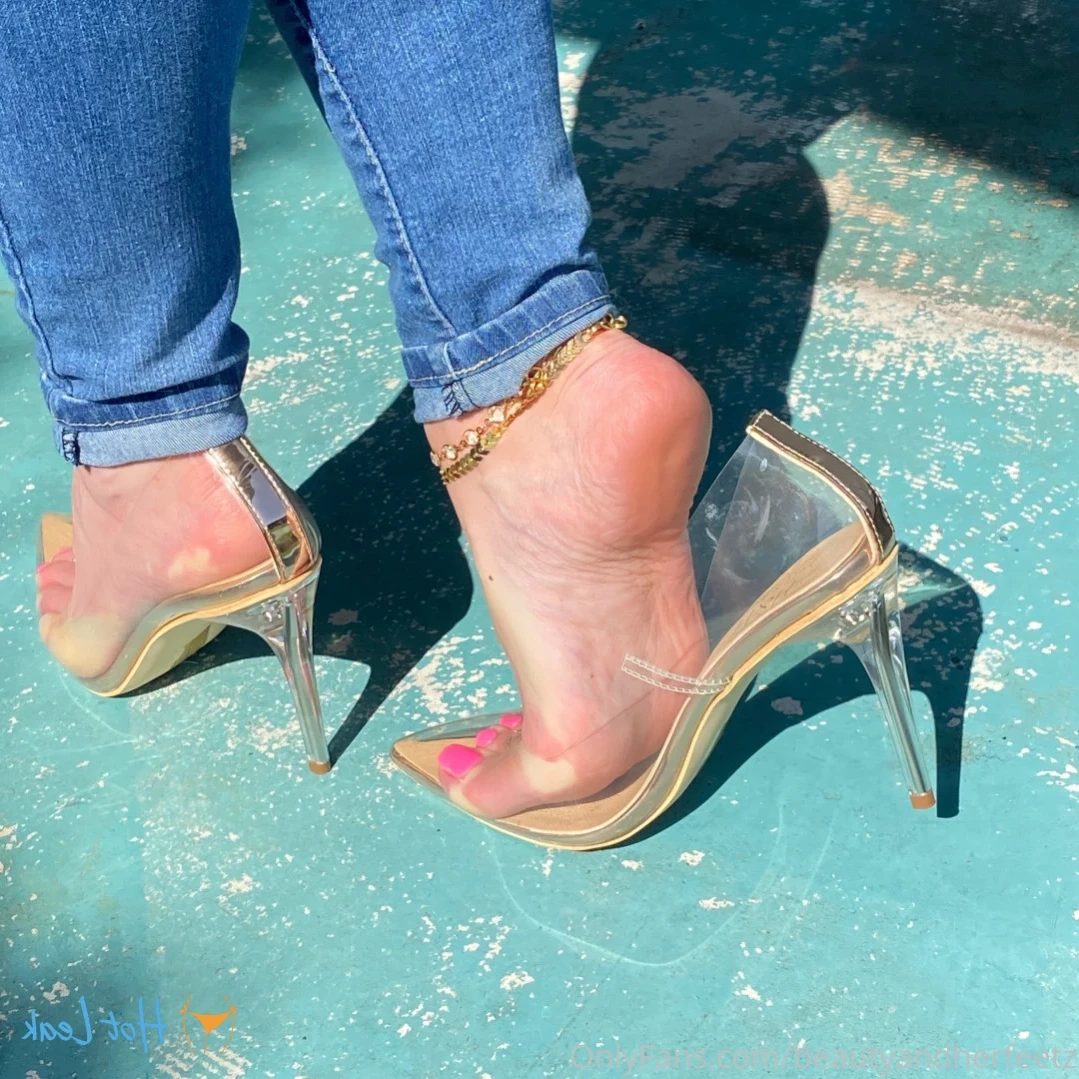 beautyandherfeetz Onlyfans leaked photo 16094273 on Hotleaks.tv
