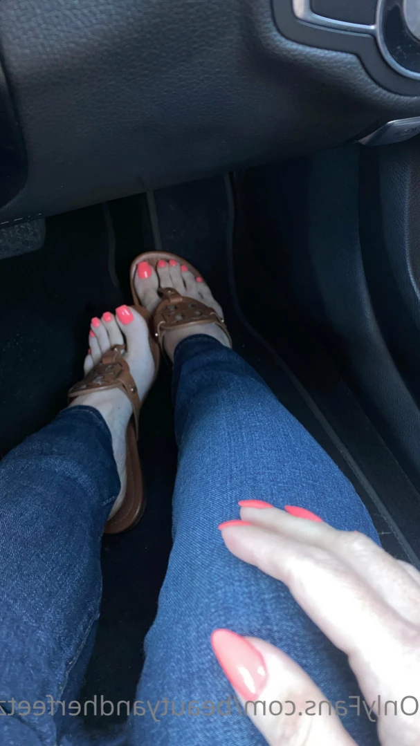beautyandherfeetz Onlyfans leaked photo 16094498 on Hotleaks.tv