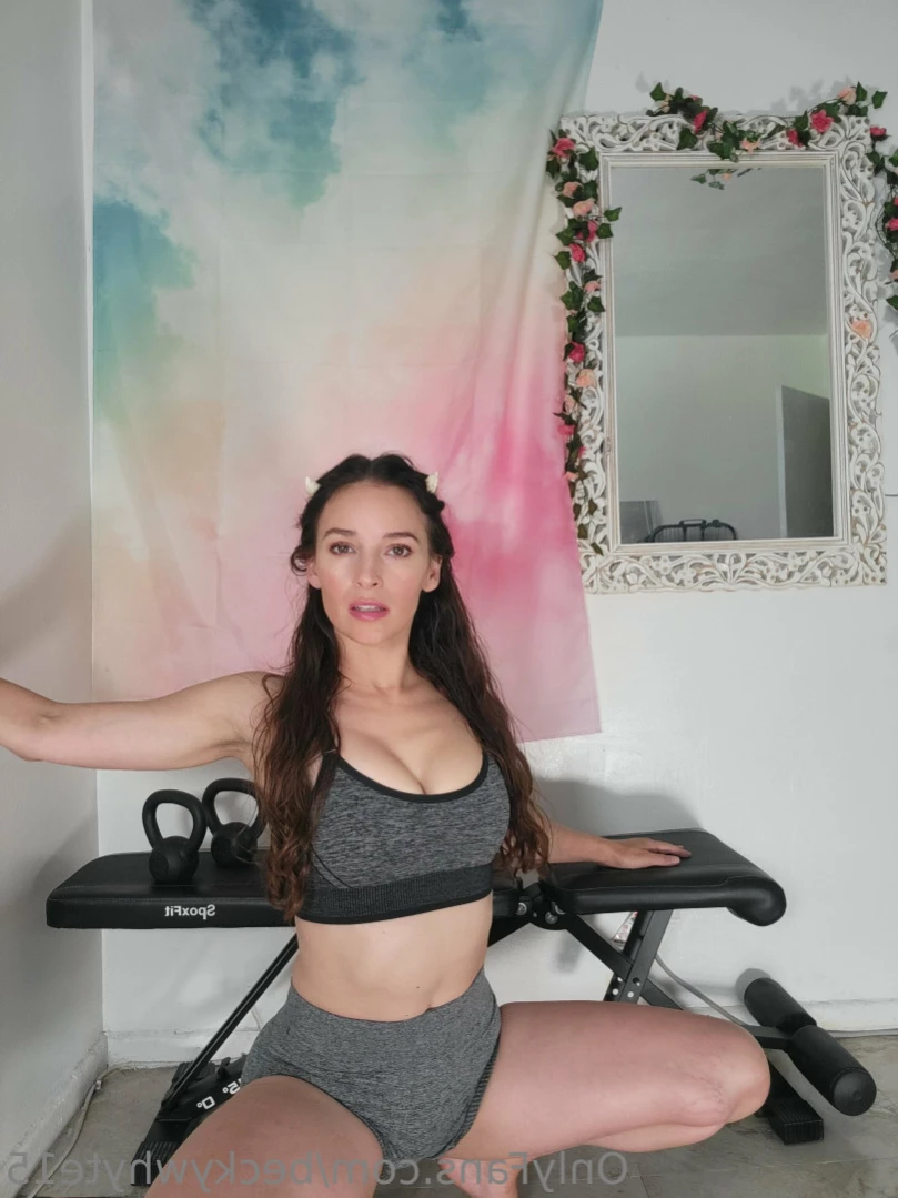 BeckyWhyte [ beckywhyte15 ] Onlyfans leaked photo 10851430 on Hotleaks.tv