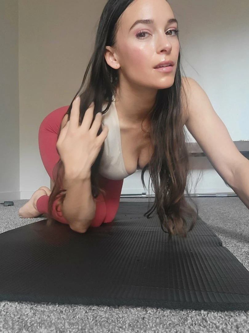 BeckyWhyte [ beckywhyte15 ] Onlyfans leaked photo 10853257 on Hotleaks.tv