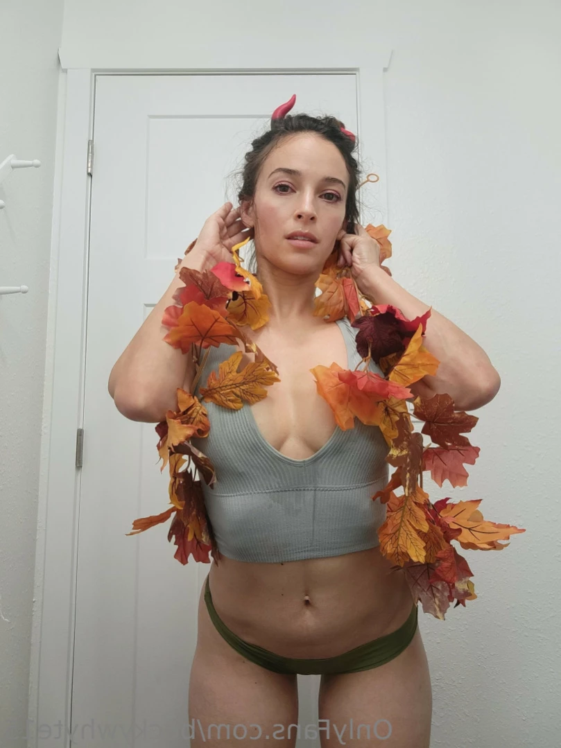 BeckyWhyte [ beckywhyte15 ] Onlyfans leaked photo 11706222 on Hotleaks.tv