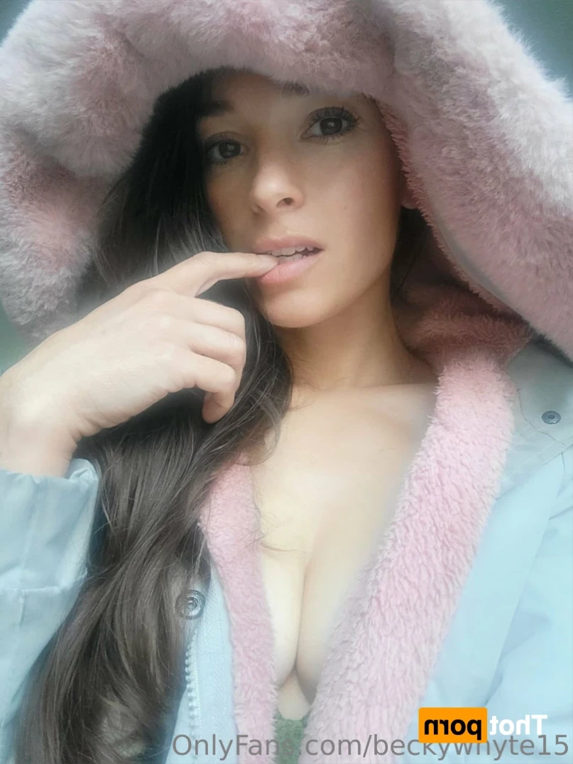 BeckyWhyte [ beckywhyte15 ] Onlyfans leaked photo 11726505 on Hotleaks.tv