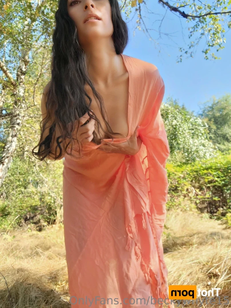 BeckyWhyte [ beckywhyte15 ] Onlyfans leaked photo 11791560 on Hotleaks.tv