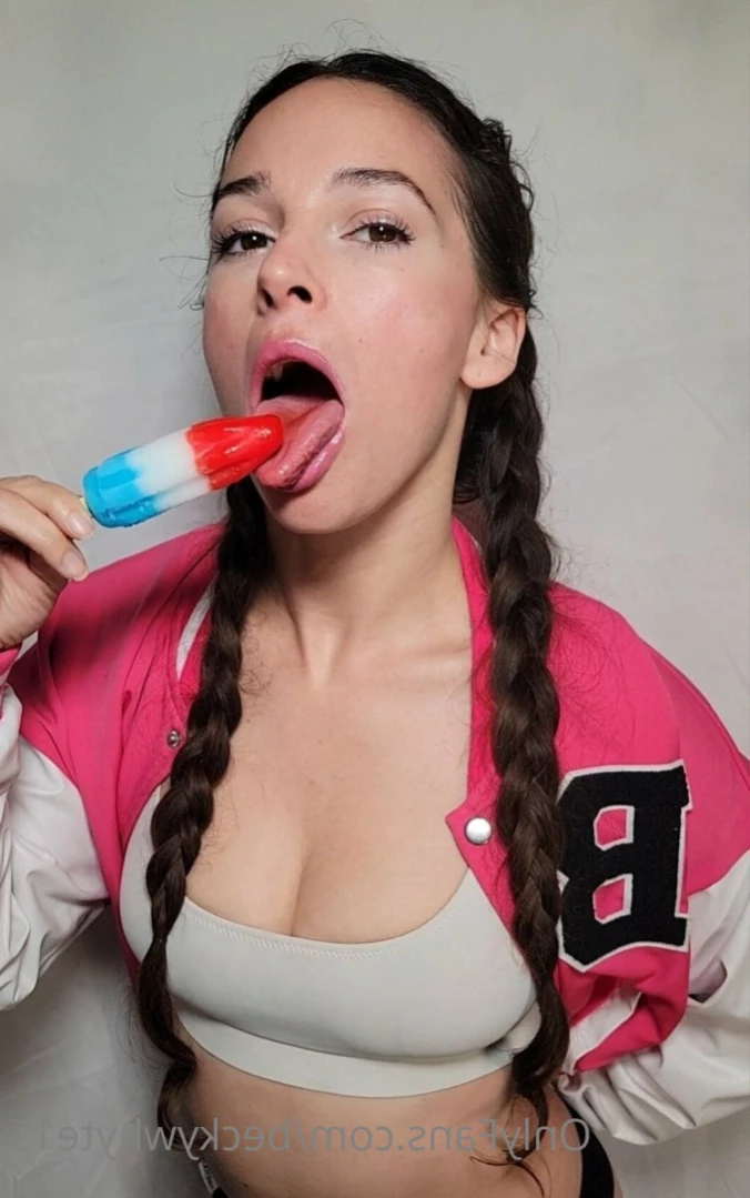 BeckyWhyte [ beckywhyte15 ] Onlyfans leaked photo 12047535 on Hotleaks.tv