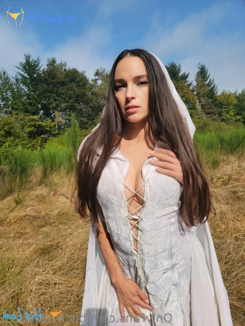 BeckyWhyte [ beckywhyte15 ] Onlyfans leaked photo 12234456 on Hotleaks.tv