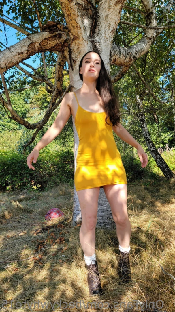 BeckyWhyte [ beckywhyte15 ] Onlyfans leaked photo 14005490 on Hotleaks.tv