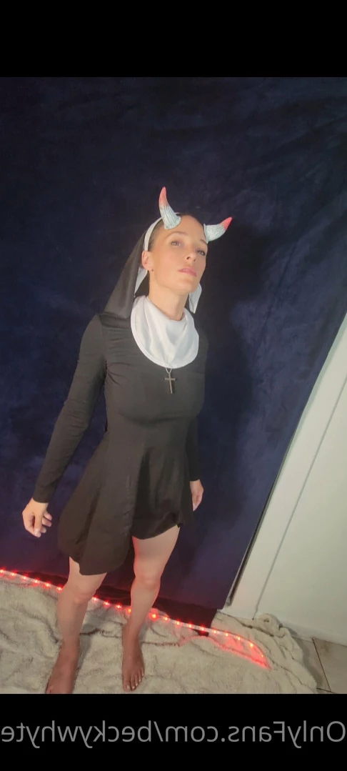 BeckyWhyte [ beckywhyte15 ] Onlyfans leaked photo 14339992 on Hotleaks.tv