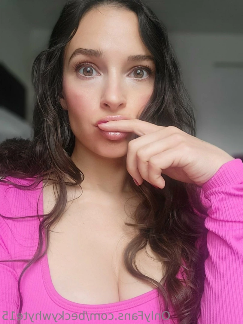 BeckyWhyte [ beckywhyte15 ] Onlyfans leaked photo 14445919 on Hotleaks.tv