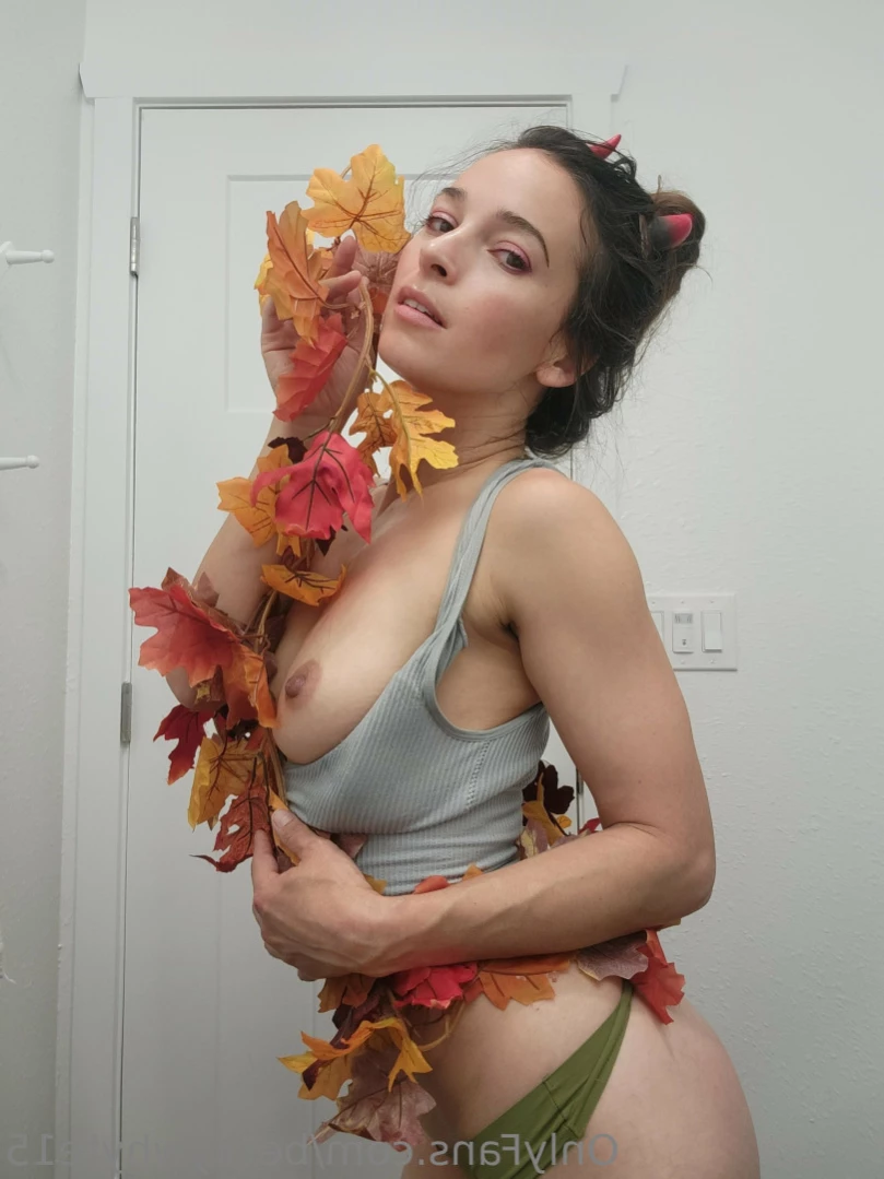 BeckyWhyte [ beckywhyte15 ] Onlyfans leaked photo 14947743 on Hotleaks.tv