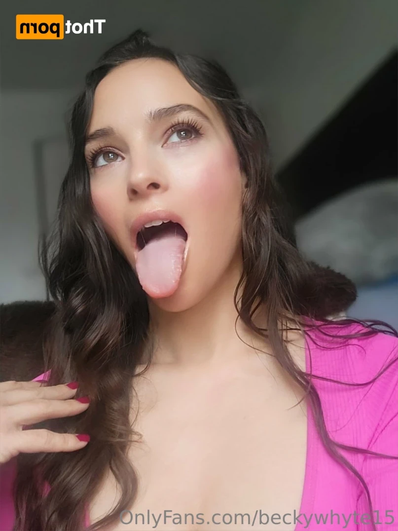 BeckyWhyte [ beckywhyte15 ] Onlyfans leaked photo 14964399 on Hotleaks.tv