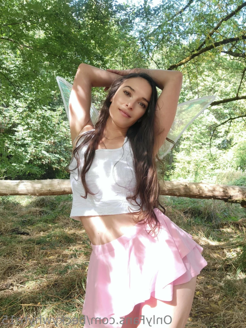 BeckyWhyte [ beckywhyte15 ] Onlyfans leaked photo 14964472 on Hotleaks.tv