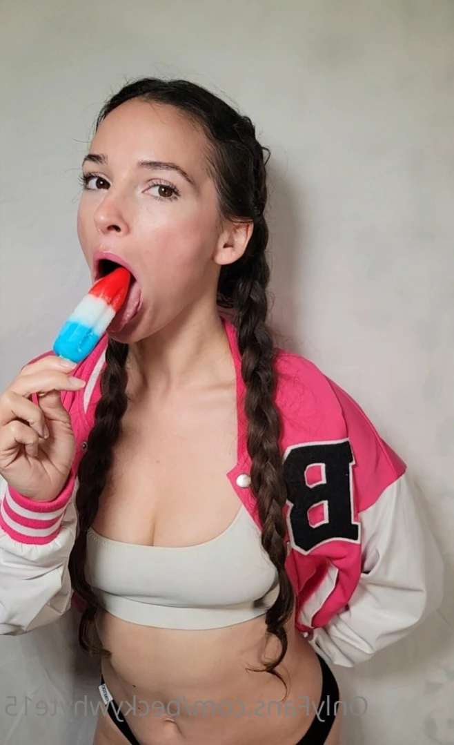 BeckyWhyte [ beckywhyte15 ] Onlyfans leaked photo 15094300 on Hotleaks.tv