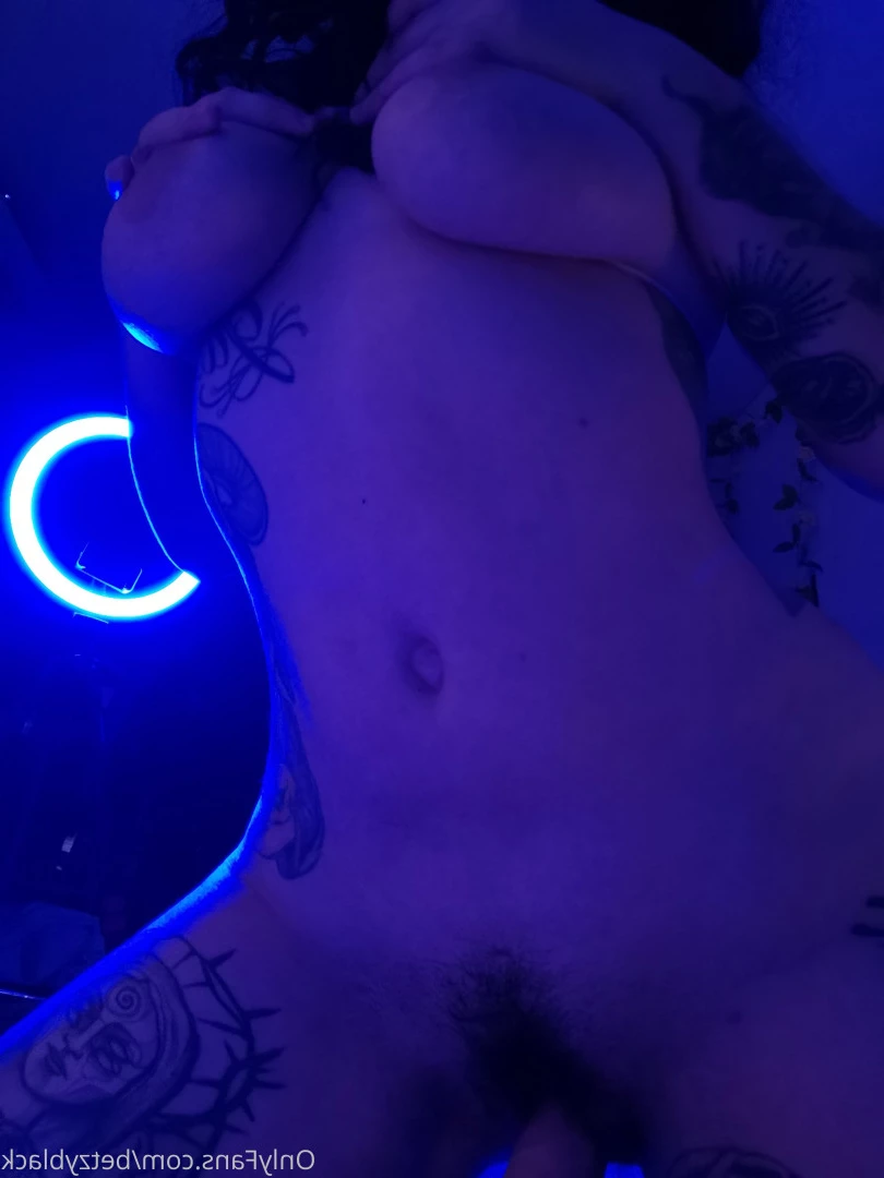 betzyblack Onlyfans leaked photo 10240876 on Hotleaks.tv
