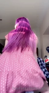 8418977