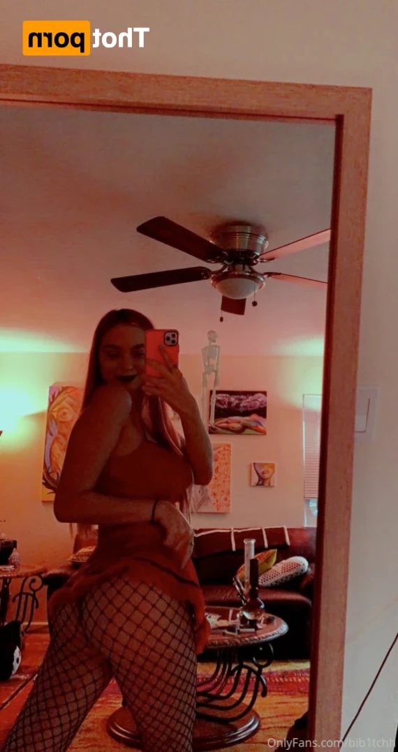 jules🌈 [ bib1tchh ] Onlyfans leaked photo 15826052 on Hotleaks.tv