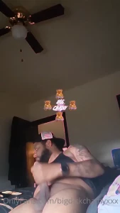 8413175