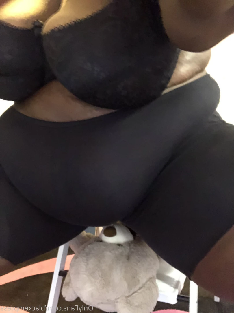 Black Empress [ blackempress ] Onlyfans leaked photo 14561232 on Hotleaks.tv