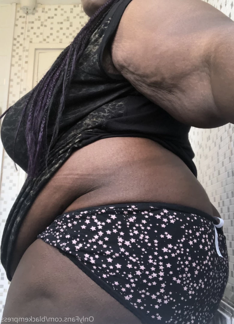 Black Empress [ blackempress ] Onlyfans leaked photo 14714935 on Hotleaks.tv